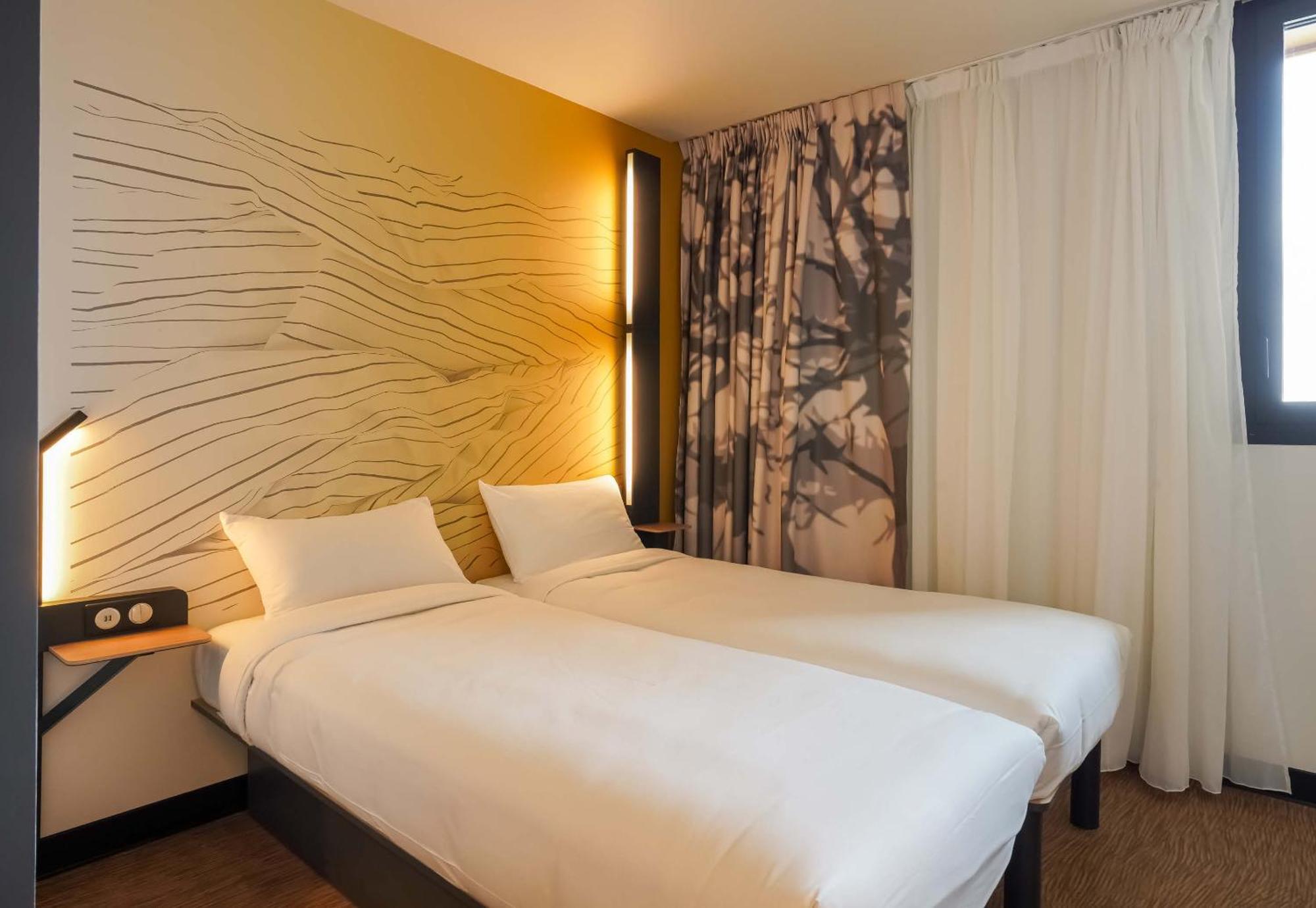 B&B Hotel Paris Porte D'Orleans Montrouge Bagian luar foto