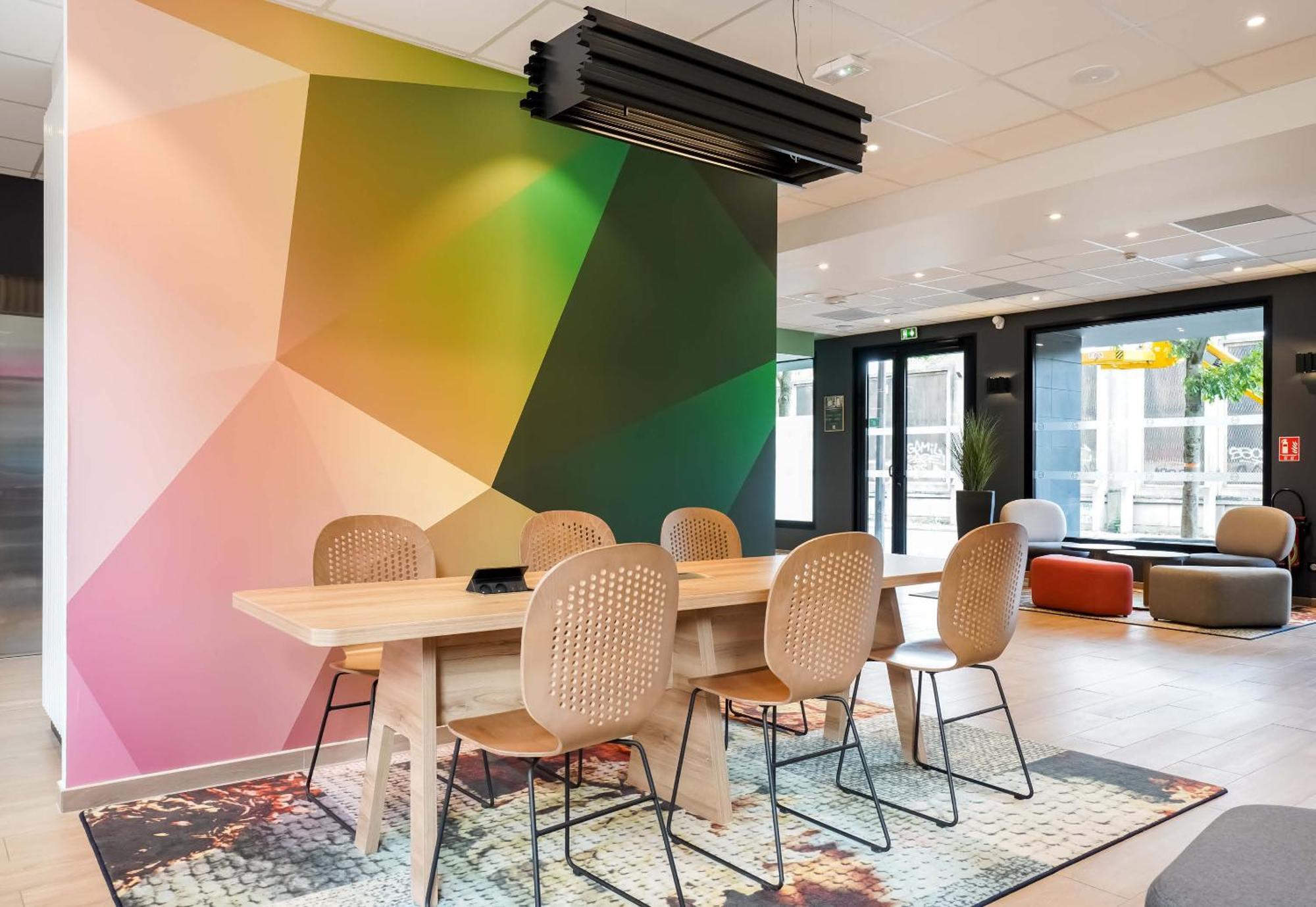 B&B Hotel Paris Porte D'Orleans Montrouge Bagian luar foto