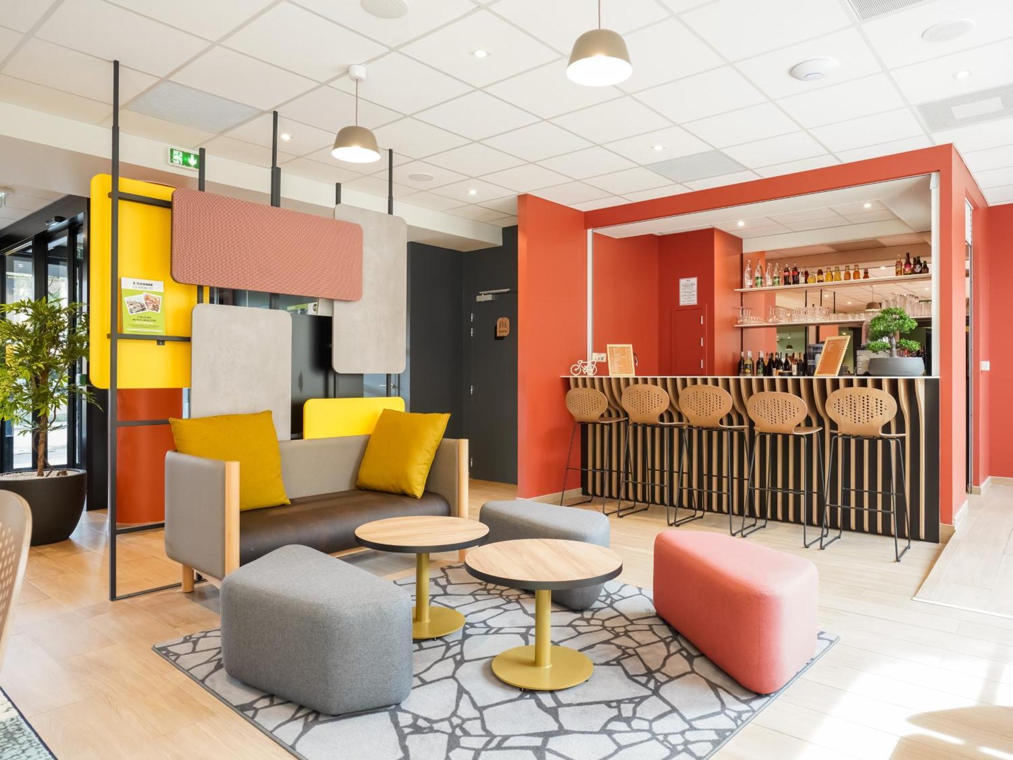 B&B Hotel Paris Porte D'Orleans Montrouge Bagian luar foto