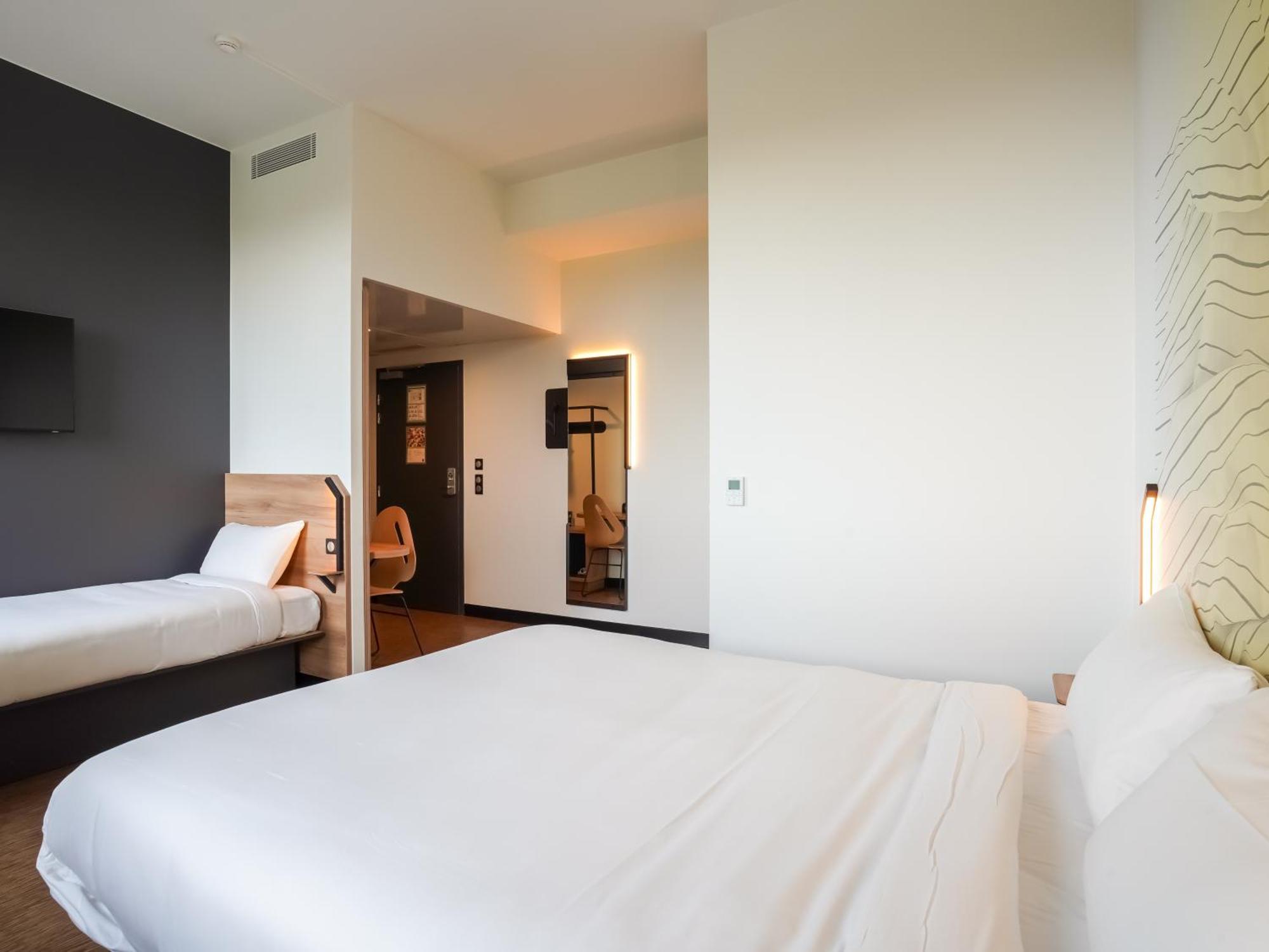 B&B Hotel Paris Porte D'Orleans Montrouge Bagian luar foto